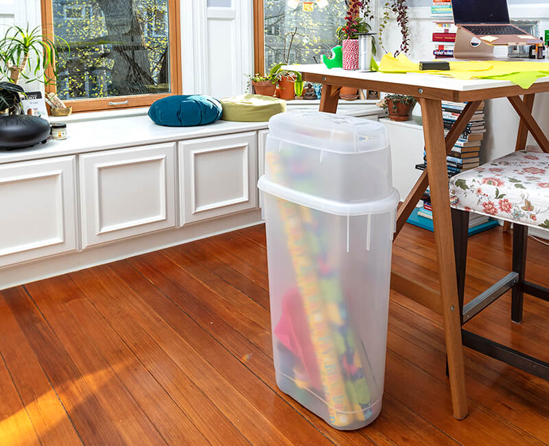 Rubbermaid Wrap n Craft Plastic Storage Container